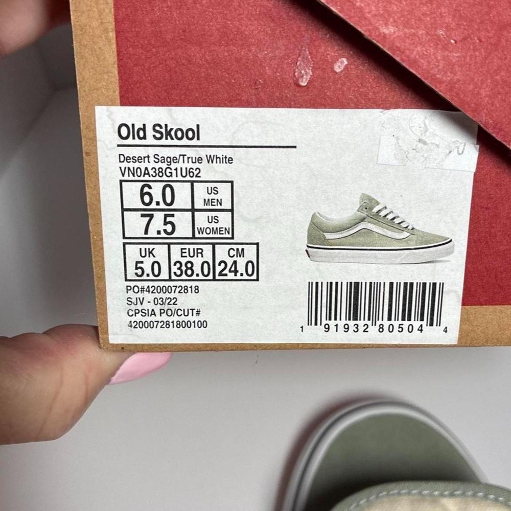 BNWB Old Skool Van's light green/sage canvas and suede men's 6/women's 7.5 - Picture 5 of 5